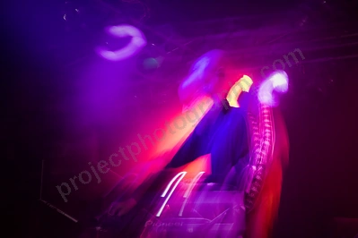 happy_mondays_dj set_amp_wyliepic_3_19_06.png