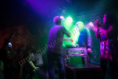 happy_mondays_dj set_amp_wyliepic_3_19_17.png