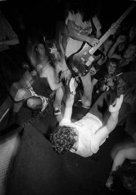 hardons__crowd_grosvenor_1034_wyliepic_94_17.jpg