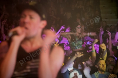 hilltop_hoods_crowd_red_hill_wyliepic_6_12_14_22.png