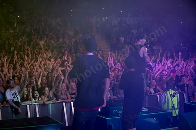 hilltop_hoods_crowd_red_hill_wyliepic_6_12_14_30.png
