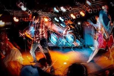 i_am_eternal_crowd_amp_wf_wyliepic_3_12_13.png