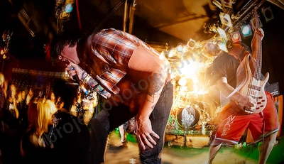 i_am_eternal_crowd_amp_wf_wyliepic_3_12_37.png