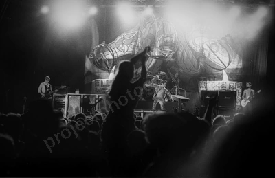 janes_addiction_crowd_bdo_2223_wyliepic_2_03_01.jpg