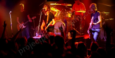 jebediah_crowd_amp_wyliepic_nye_31_07_06.png