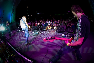 jebediah_wam_crowd_wyliepic_25_2_08_02.png