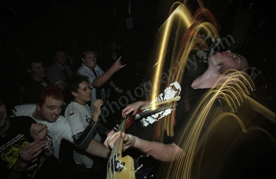 jed_whitey_crowd_1999_wyliepic_02_RH.jpg