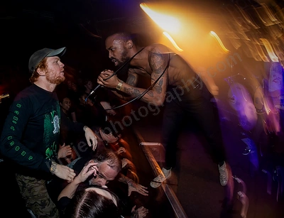 jesus_piece_crowd_amp_wyliepic_1_2020_36.png