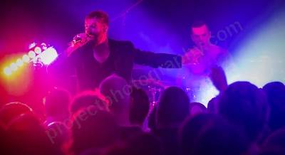 karnivool_rock_rover_crowd_wyliepic_8_6_19_033.png