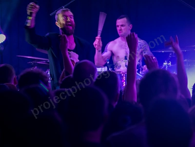 karnivool_rock_rover_crowd_wyliepic_8_6_19_055.png