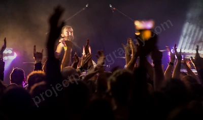 karnivool_rock_rover_crowd_wyliepic_8_6_19_058.png