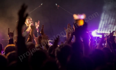 karnivool_rock_rover_crowd_wyliepic_8_6_19_059.png