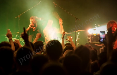 karnivool_rock_rover_crowd_wyliepic_8_6_19_064.png