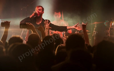 karnivool_rock_rover_crowd_wyliepic_8_6_19_067.png