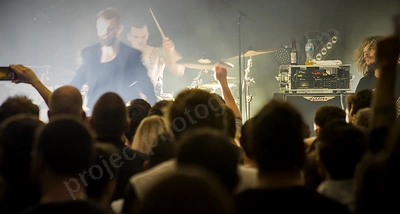 karnivool_rock_rover_crowd_wyliepic_8_6_19_069.png