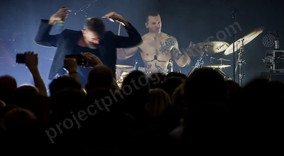 karnivool_rock_rover_crowd_wyliepic_8_6_19_070.png