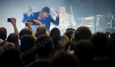 karnivool_rock_rover_crowd_wyliepic_8_6_19_071.png