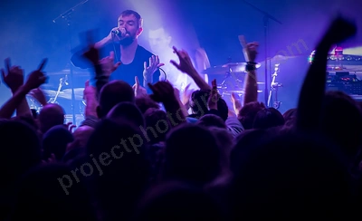 karnivool_rock_rover_crowd_wyliepic_8_6_19_100.png