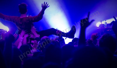 karnivool_rock_rover_crowd_wyliepic_8_6_19_106.png