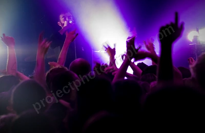 karnivool_rock_rover_crowd_wyliepic_8_6_19_115.png