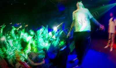 korpiklaani_crowd_capitol_wyliepic_5_19_30.png