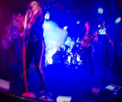 legs_electric_indi_bar_my_birthday_gig_wyliepic_6_4_19_1.png