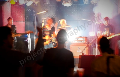 love_you_not_crowd_wf_rosemount_wyliepic_12_11_04.png
