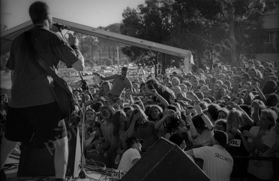 mark_of_cain_mudslinger_crowd_1770_wyliepic_4_1_97_00.jpg