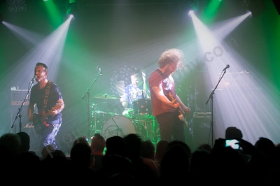 mclusky_crowd_badlands_wyliepic_1_20_10.png