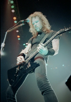 metallica_463_wyliepic_01.jpg