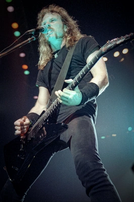 metallica_ent_cent_463_wyliepic_7_4_93_15.jpg
