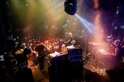 millencolin_crowd_metro_freo_wyliepic_3_19_80.png