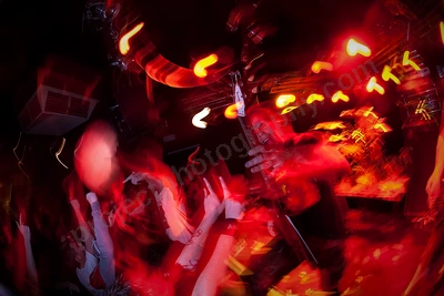 mindsnare_crowd_amp_wyliepic_7_07_08.png