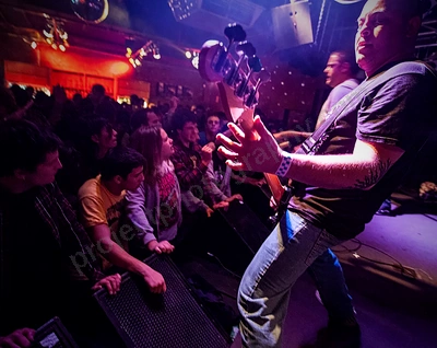 mindsnare_crowd_amp_wyliepic_8_08_16.png