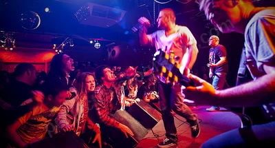 mindsnare_crowd_amp_wyliepic_8_08_29.png