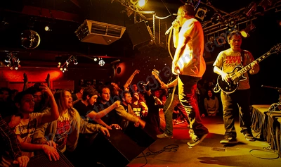 mindsnare_crowd_amp_wyliepic_8_08_31.png