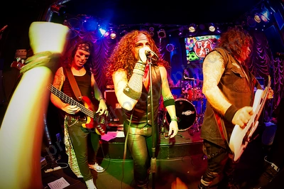 motley_crue_tribute_rr_wyliepic_12_12_29.png