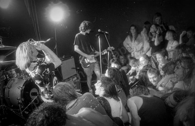 mudhoney_crowd_437_grosvenor_wyliepic_1_93_10.jpg