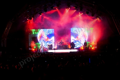 muse_crowd_bdo_wyliepic_2_2007_07.png