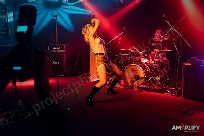 Amyl And The Sniffers