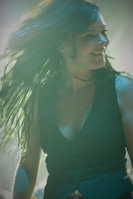 nightwish_metro_freo_wyliepic_27_1_08_27.png