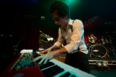 panic_at_the_disco_capital_wyliepic_9_11_05.png