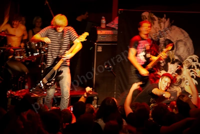 parkway_drive_crowd_capital_wyliepic_6_08_34.png