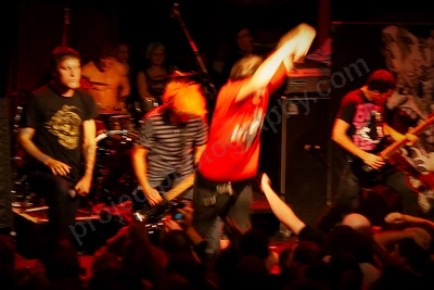 parkway_drive_crowd_capital_wyliepic_6_08_35.png