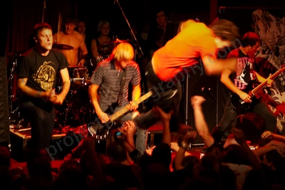 parkway_drive_crowd_capital_wyliepic_6_08_36.png
