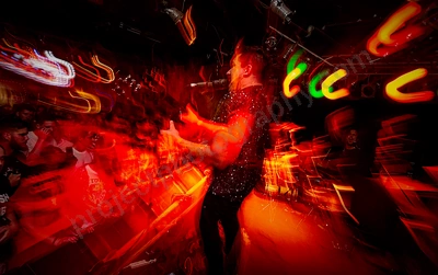 polish_club_crowd_amp_wyliepic_12_18_15.png