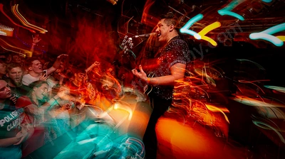 polish_club_crowd_amp_wyliepic_12_18_21.png