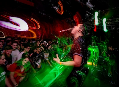 polish_club_crowd_amp_wyliepic_12_18_53.png