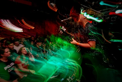 polish_club_crowd_amp_wyliepic_12_18_54.png