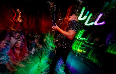 polish_club_crowd_amp_wyliepic_12_18_56.png